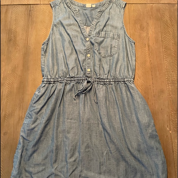 GAP jeans dress, size large - Picture 1 of 3